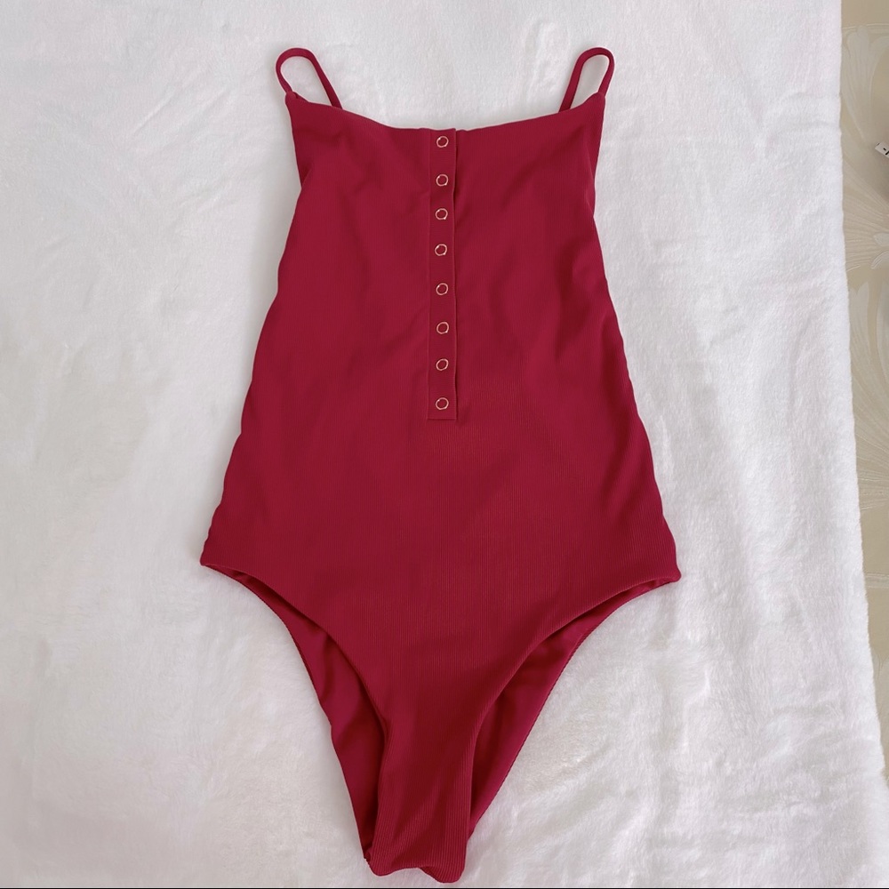 Tori Praver   Swim Suit XS Red